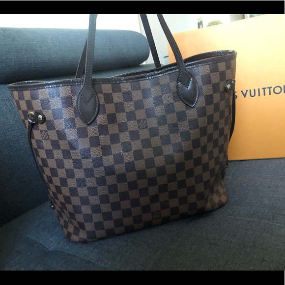 Louis Vuitton Neverfull Damier mm - Picture 2 of 14